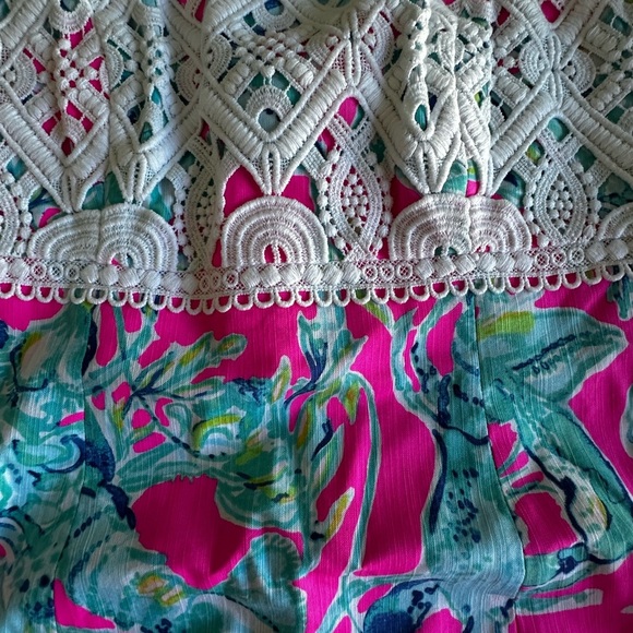 Lilly Pulitzer Brynn shift dress ‘razberry lobsters in love’ 8 EUC - Picture 4 of 9